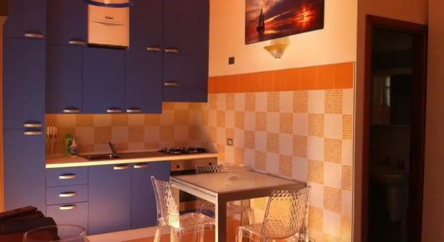 Dante Apartment