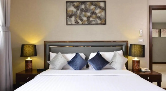 Люкс Grand Asoke Suites Boutique Residence