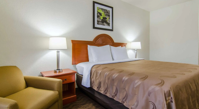 Двухместный номер Standard Quality Inn Junction City near Fort Riley