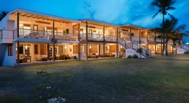 Surfers Bay Resort