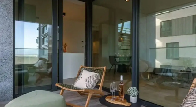 Апартаменты Stylish 2 Bedroom With Terrace and Parking
