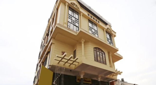 OYO 9904 Vyshakh Hotel