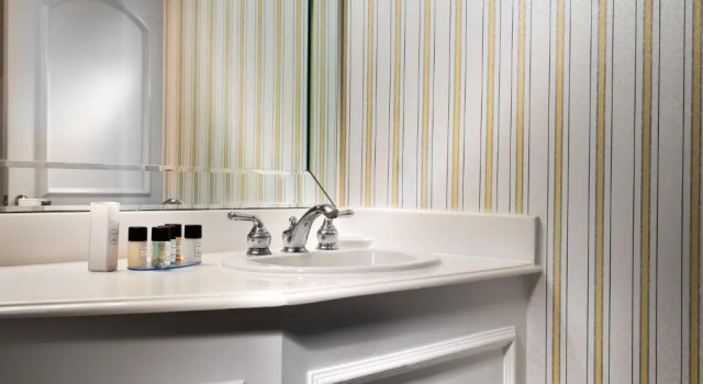 Четырёхместный номер Standard Boardwalk Inn