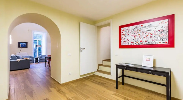 Апартаменты Apartment in the Heart of Nightlife by Wonderful Italy