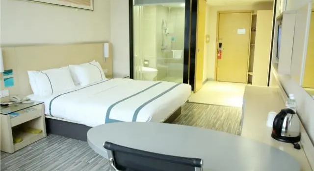 Номер Business City Comfort Inn Liuzhou Rongjun Road