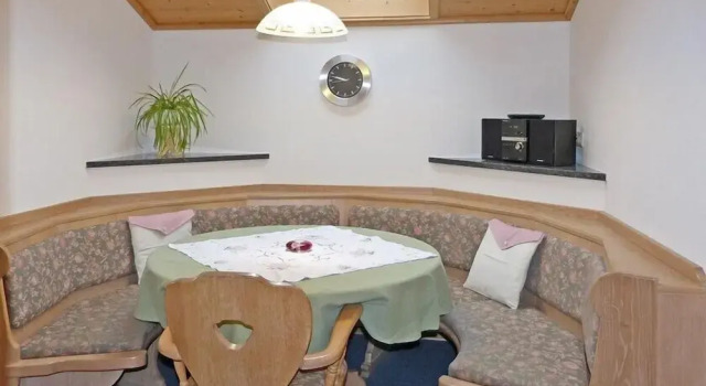 Thomanhof Ferienwohnung, Varaa Huoneisto Hotellit Baijeri pysäköinnillä, Pysäköinti