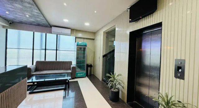 Col's Hotel Uphaar