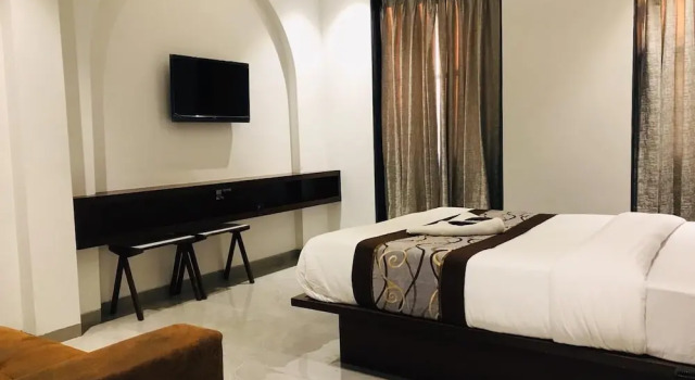 Люкс Hotel Flora Suites - Fort