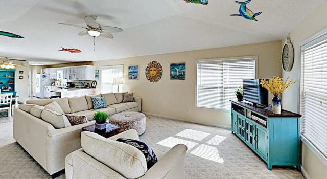 460 Harbor Light Lane Home 3 Bedrooms 2.5 Bathrooms Home, Varaa Lomakoti Huvilat kohteessa Alabama, Villa