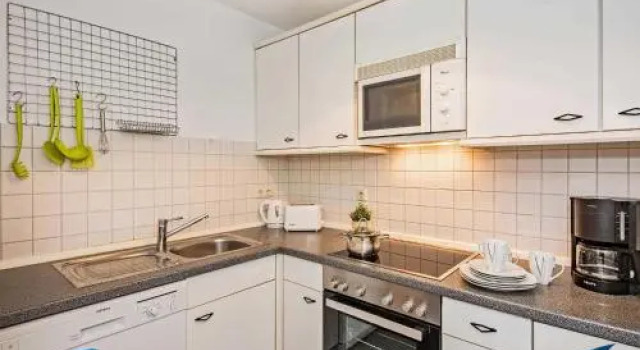 Ferienwohnung 07 Sellin, Book Hotel Heringsdorf Usedom