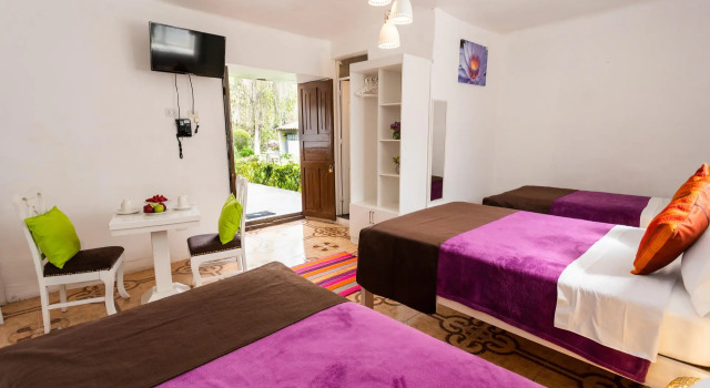 RHOUSE Calca, Book Hotel 3-stjernede hoteller i Calca, 3*