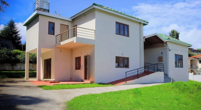 Whispering Pines, Varaa Villa Udagamandalam Tamil Nadu