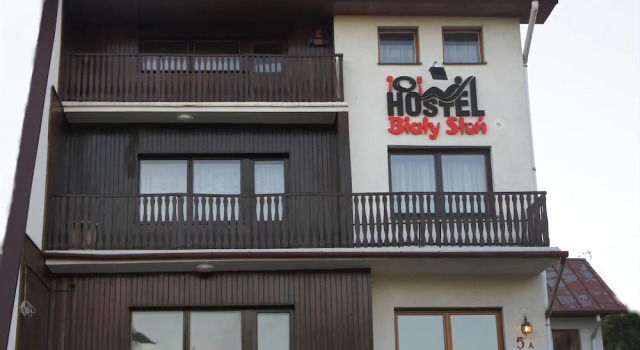 Biały Słoń, Book Hostel Gdynia 