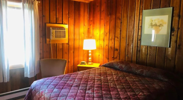 Gray Ghost Inn, Забронировать Отель Уэст-Довер Горнолыжный курорт Mount Snow, рядом с Tumbleweed Ski Lift