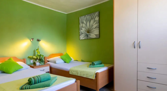 Rooms Edna