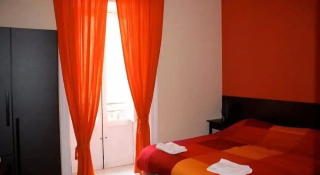 Standard Doppel Zimmer mit Balkon Ximenes 12