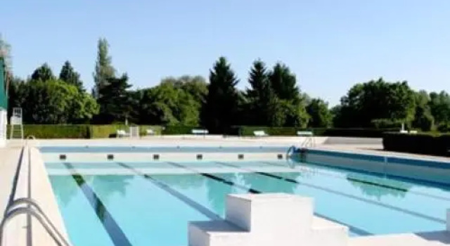 Camping Les Portes de Sancerre, Rezervasyon Kamp Alanı Sancerre Cher