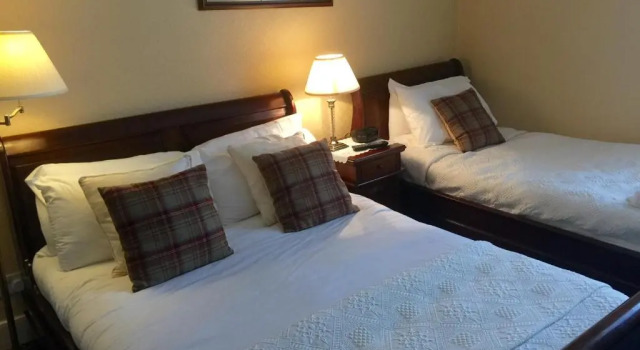 Номер Standard The Ken Bridge Hotel & Campsite