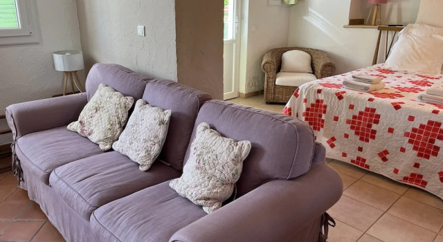Четырёхместный номер Standard La Villa Roseraie , Hôtel Familial OUVERT TOUTE LANNEE