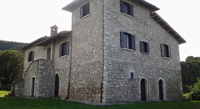 Agriturismo la Commenda, Book Hotel Cascia Umbrien