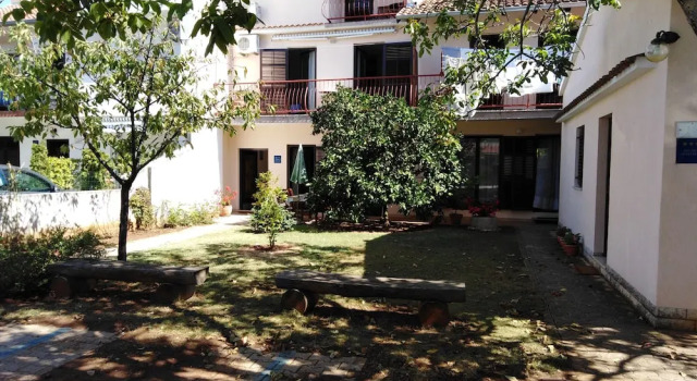 Apartmani Otavio, Забронировать Отель Ровинь Rovinj Riviera, рядом с Частный пляж «Villas Rubin Resort»