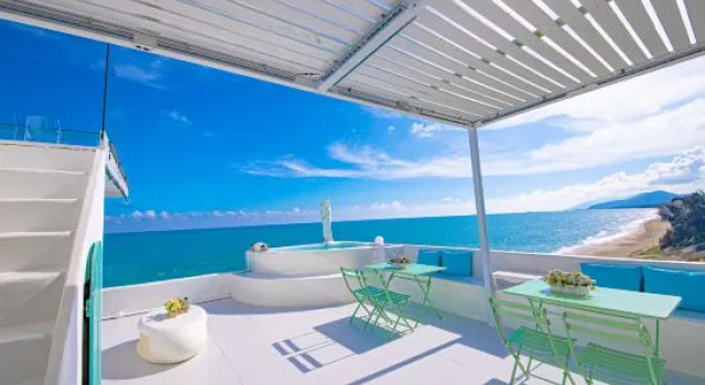 [Sanya: Sleep with the Sea] Ultra-First-Line Sea View | Private Deep Soaking Tub | Boutique Stay, Book Boutique Sanya Hainan