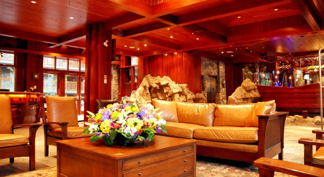 The Fox Hotel and Suites
