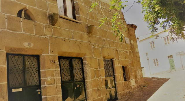 Casa Porta de Santiago