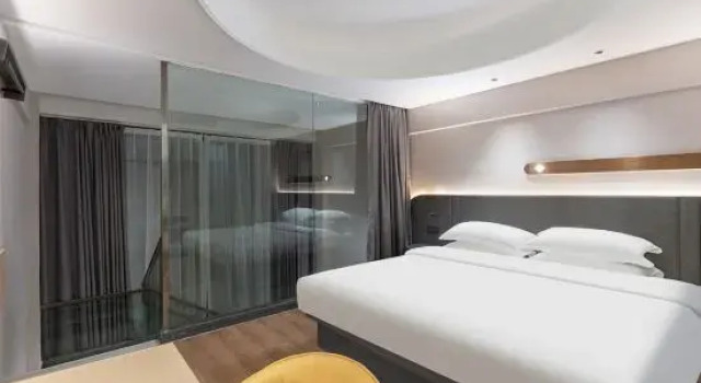 Люкс Superior JinJiang Inn Lishui University Hotel