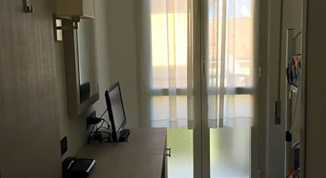 Апартаменты Hotel Athena