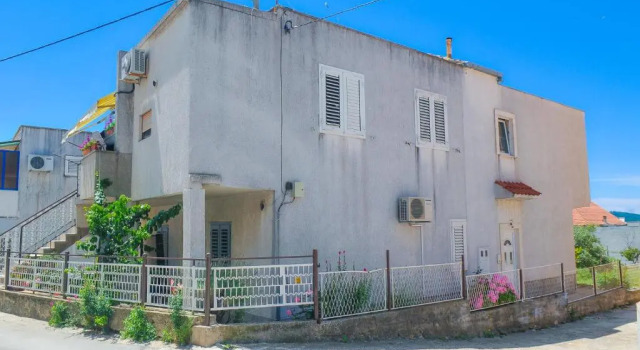 Apartment Lorena, Prenota Appartamento Splitska 