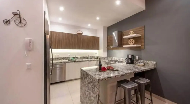Номер Deluxe c 1 комнатой с балконом Romantic Zone Zenith 1 Bedroom
