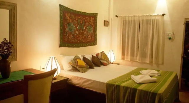 Двухместный номер Standard с балконом Little India Beach Cottages
