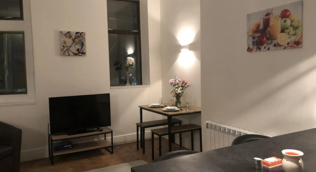 King Edward House Flat 2, Varaa Huoneisto Asunnot kohteessa Merseyside, Huoneisto