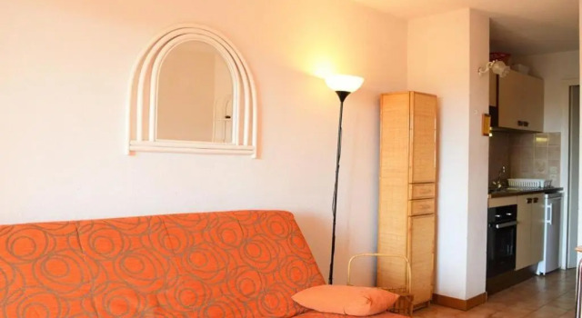 Appartement Le Lavandou, 1 pièce, 4 personnes - FR-1-251-230