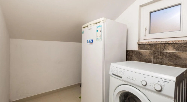 Amazing Home in Zubovici With Outdoor Swimming Pool, Wifi and 2 Bedrooms