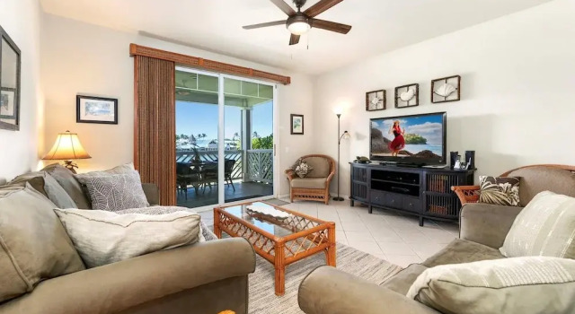 Двухместный коттедж с балконом и с видом на озеро Fairway Villas Waikoloa O21