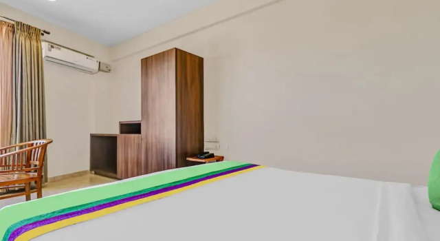 Номер Premium Treebo Punarnava Bypass Road