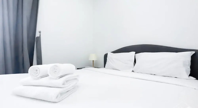 Апартаменты Spacious Studio With Balcony in AL Majan