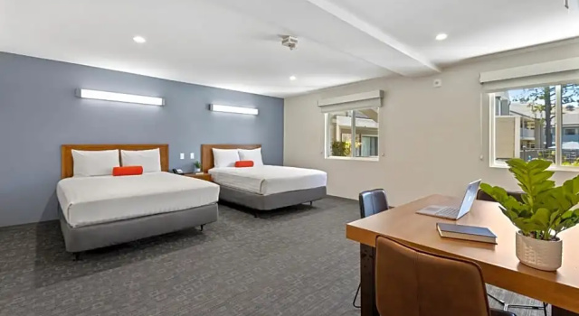 Номер Deluxe Good Nite Inn Calabasas