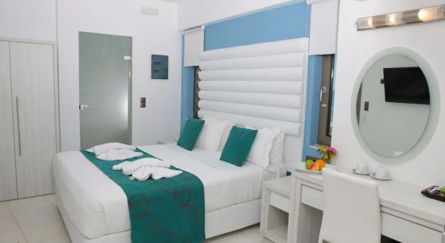 Номер Luxury Hellas Beach And Water Park