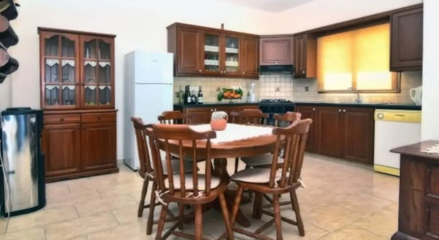 Вилла с 3 комнатами Villa Christodoula
