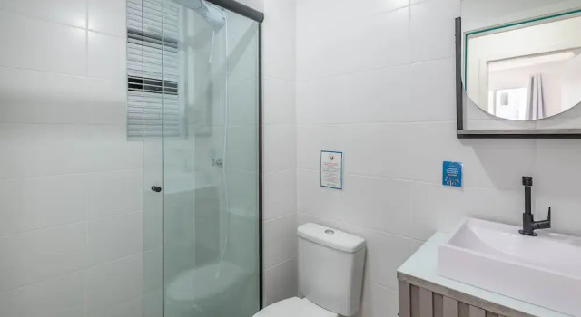 Апартаменты Apart w/ BBC 750 m From the Beach Sfr0411