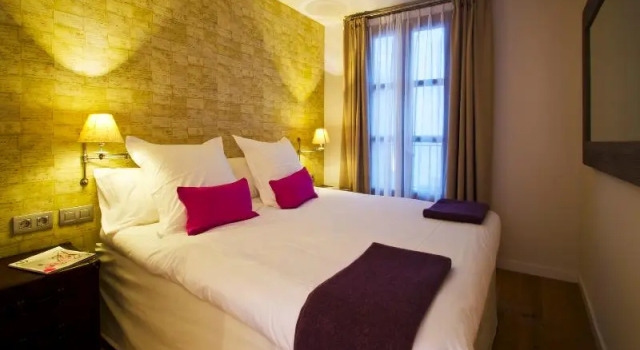 Standard- over to etager værelse Palma Suites