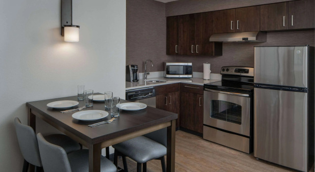 Четырёхместный люкс с 2 комнатами Sonesta ES Suites Fairfax Fair Lakes