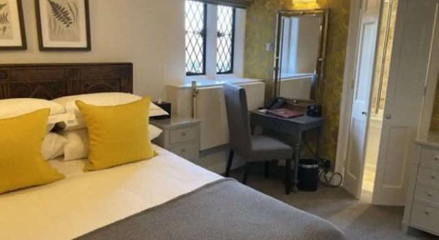 Двухместный номер Economy Great Fosters - Near Windsor