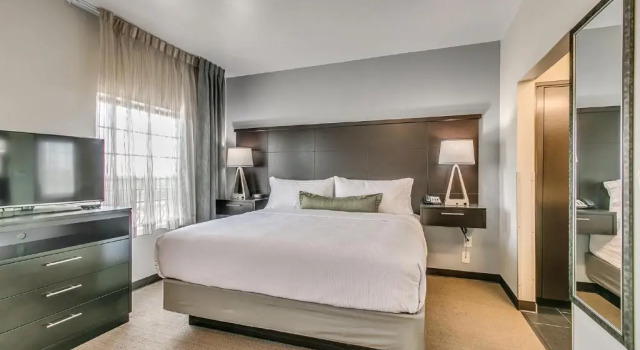 Люкс Staybridge Suites Lubbock South by IHG