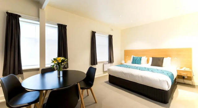 Двухместный номер Superior Customs House Hotel