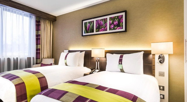 Holiday Inn London - Watford Junction by IHG, Rezervați Hotel Hoteluri de afaceri în Merseyside, 4* 5*
