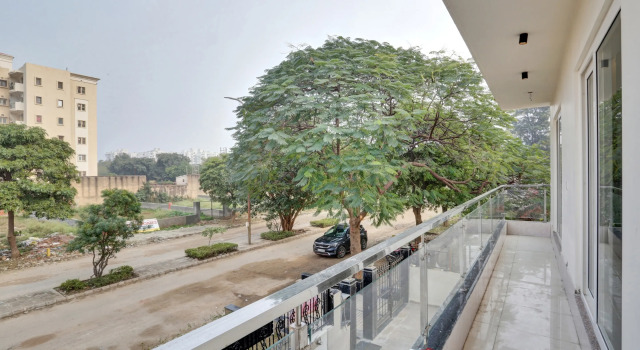 Hotel O by OYO Expo View Near PVR Ansal Plaza Greater Noida